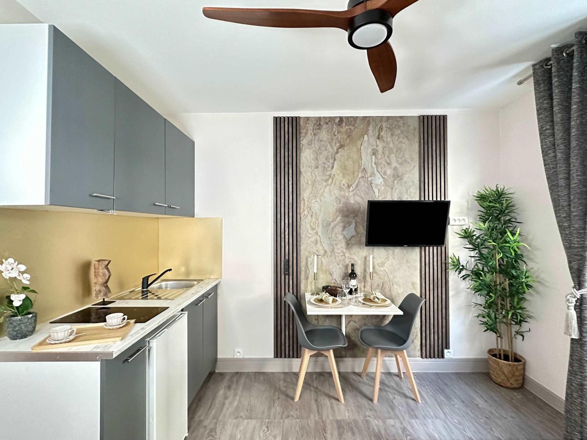 Elegant Escape Near Arc De Triomphe Apartman Párizs Kültér fotó